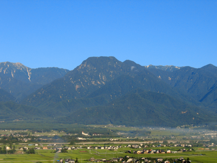 北アルプス展望美術館（池田町立美術館）
